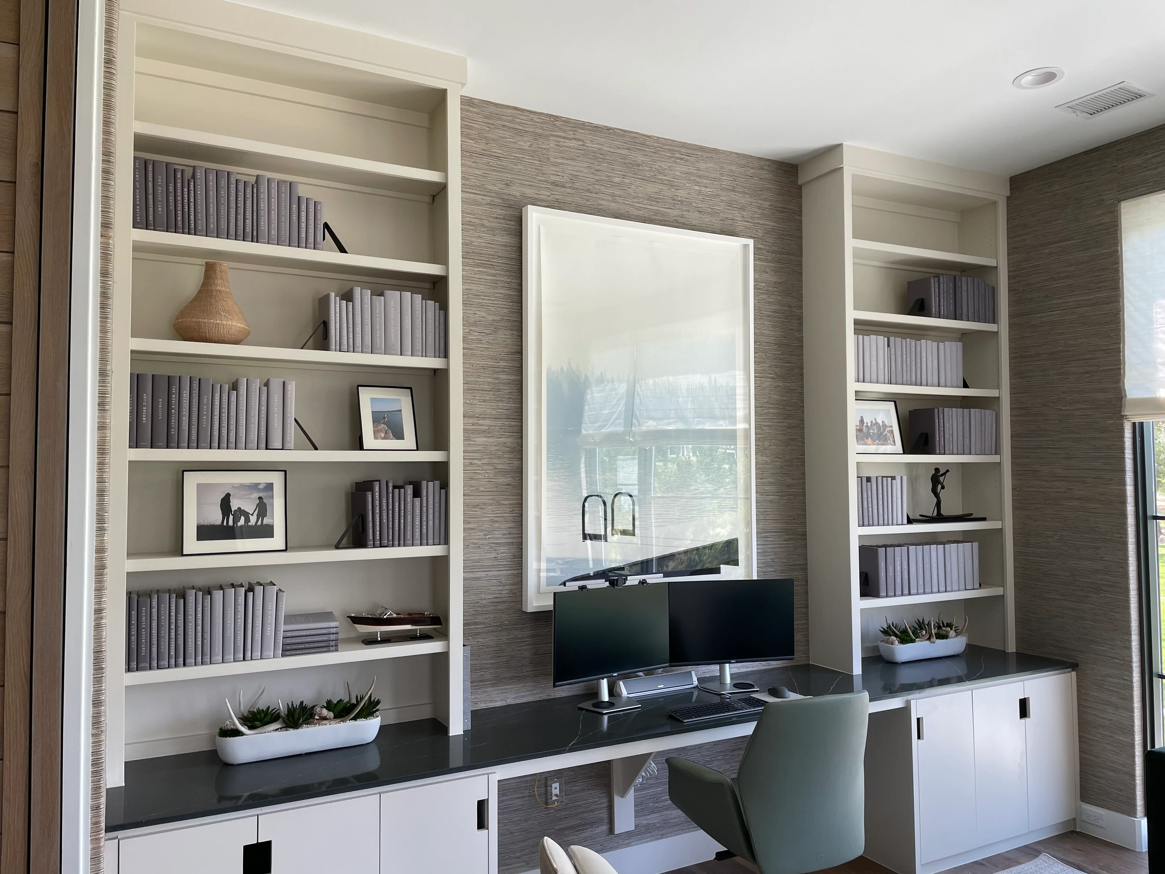Everyman's Library Classics with Modern-Style Jackets in Sets of 10 - Image 5